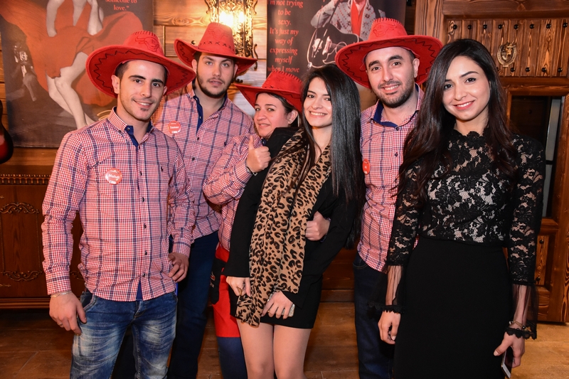 Opening of Rock N Rumps